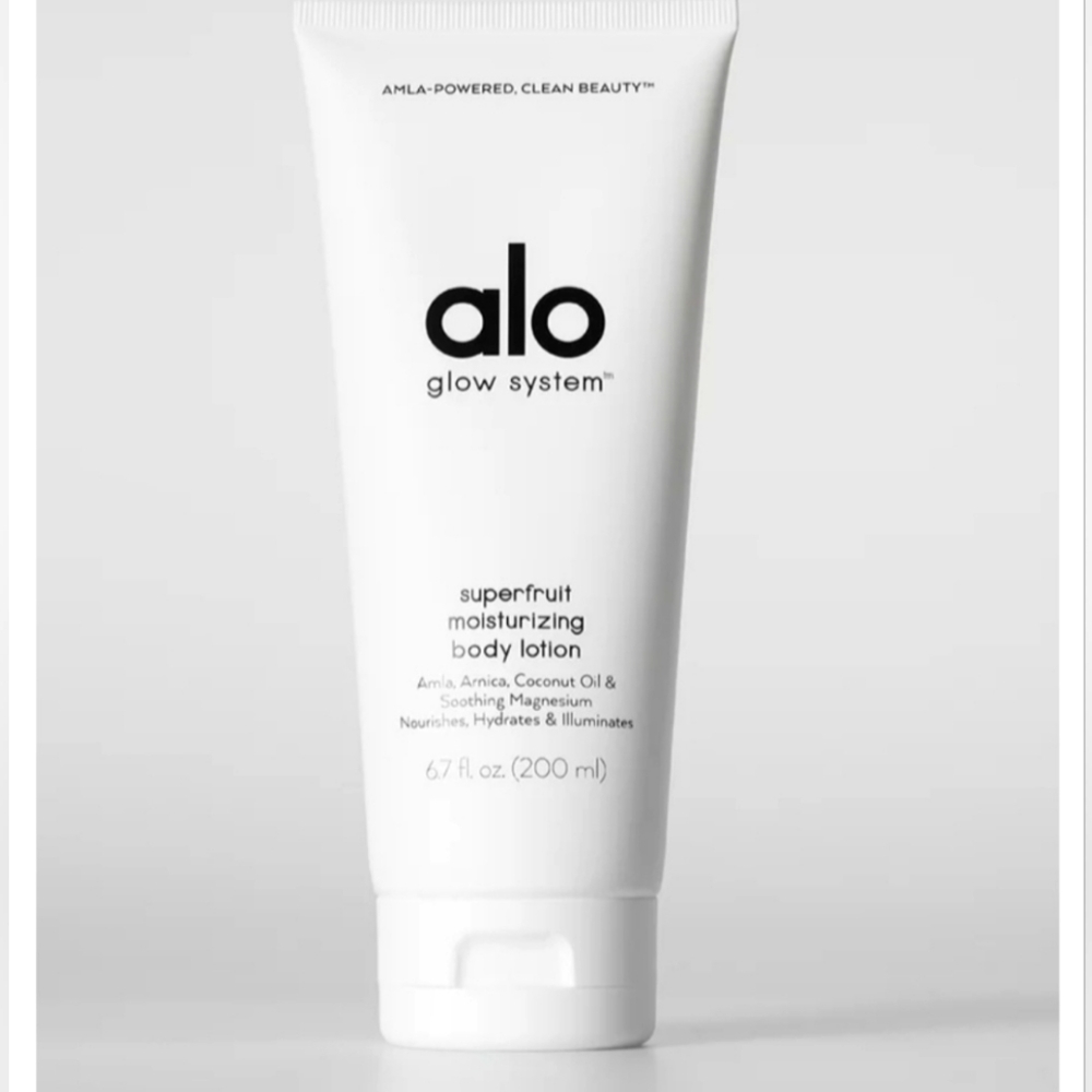 Alo superfruit moisturizing body lotion